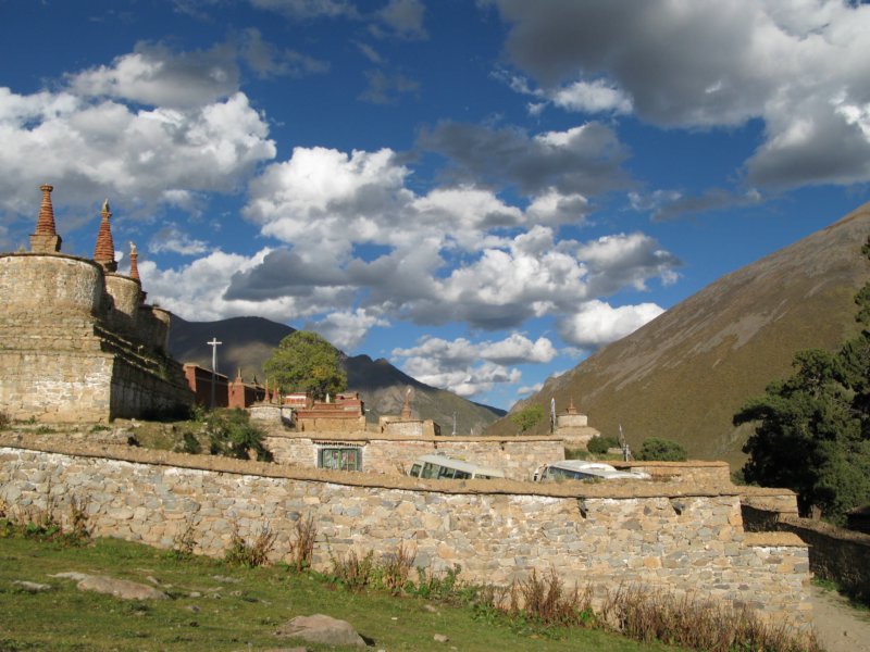 retingmonastery.jpg