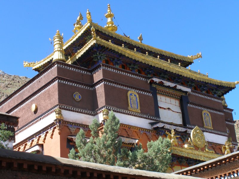 shigatsetashilhunpomonastery.jpg