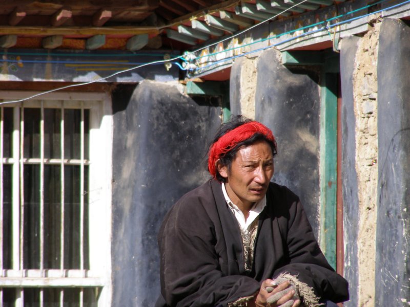 tibetanmanwithtraditionalhairstyle.jpg